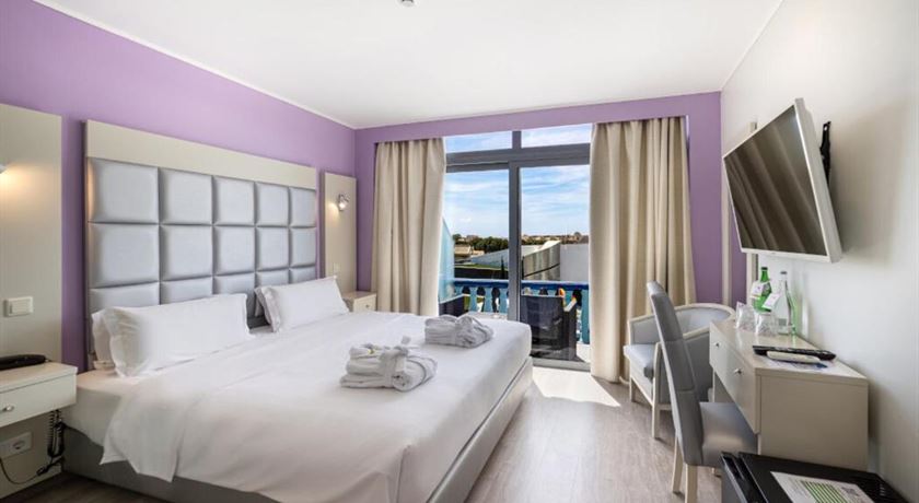 Hotel Santa Eulália Bay-05