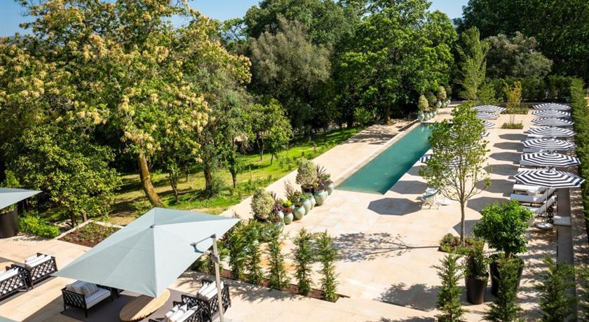 Amoure Hotel - The Leading Hotels of the World-11